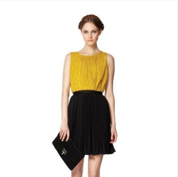 Jason Wu Black Pleated A-Line Skirt size‎ 4 - Picture 1 of 3